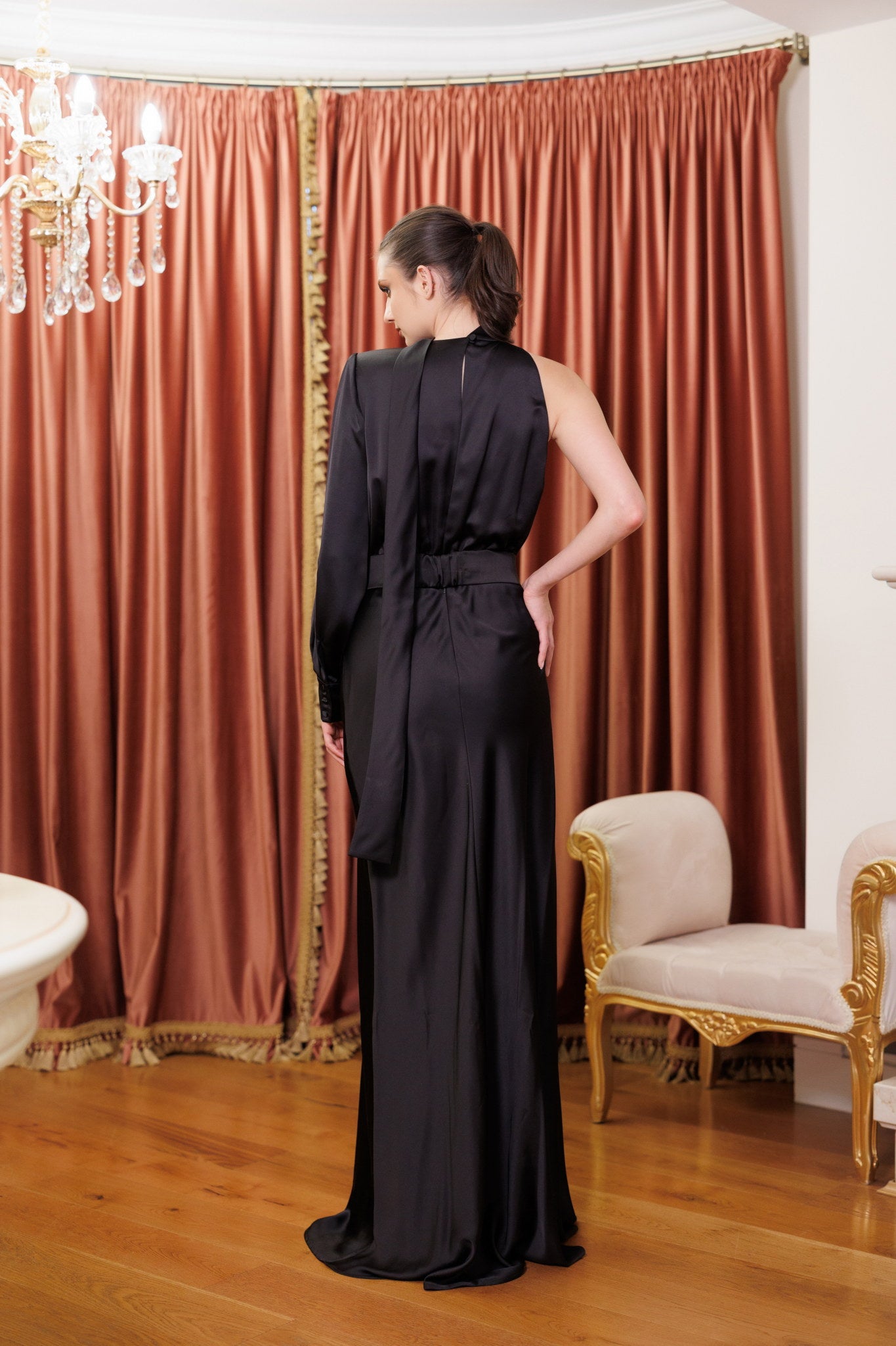 Inchiriere rochie Tusse