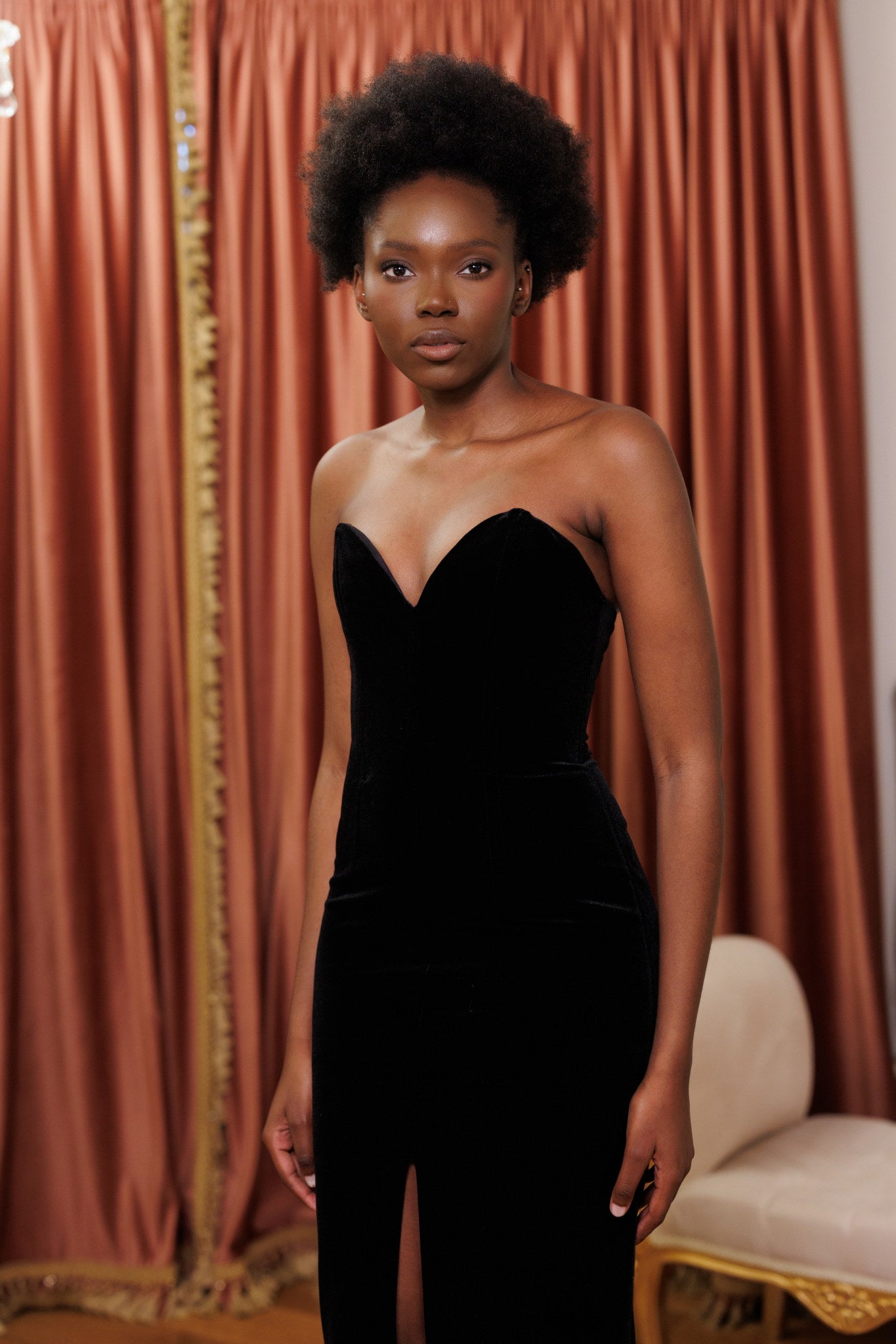 Inchiriere rochie VELVET
