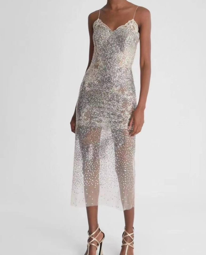 Inchiriere rochie Ermanno